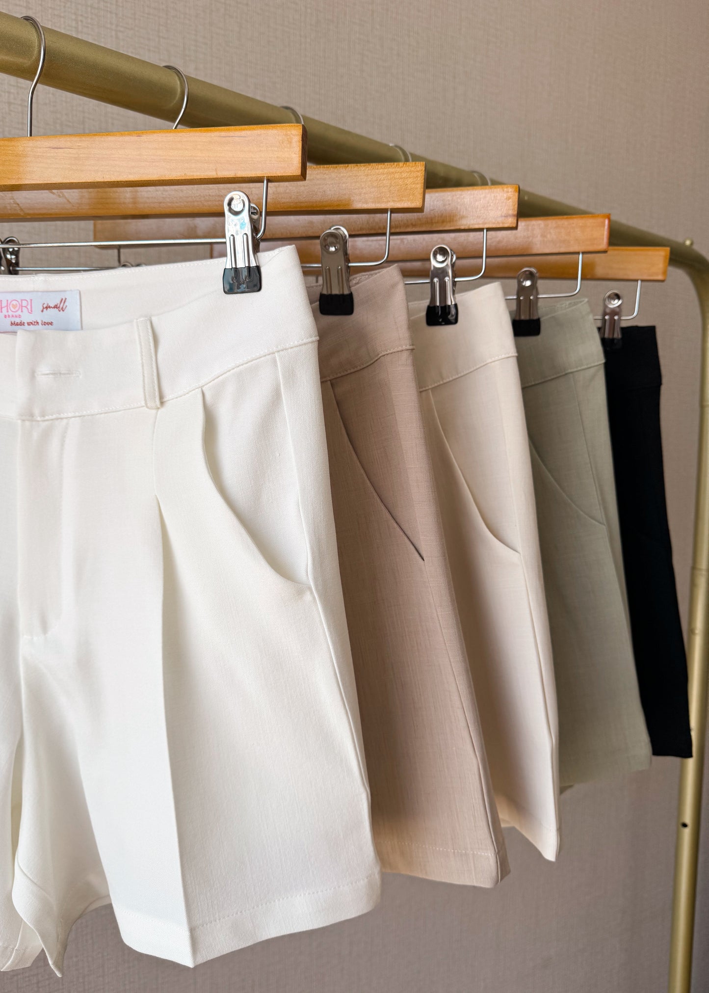 Short Santorini - Perla