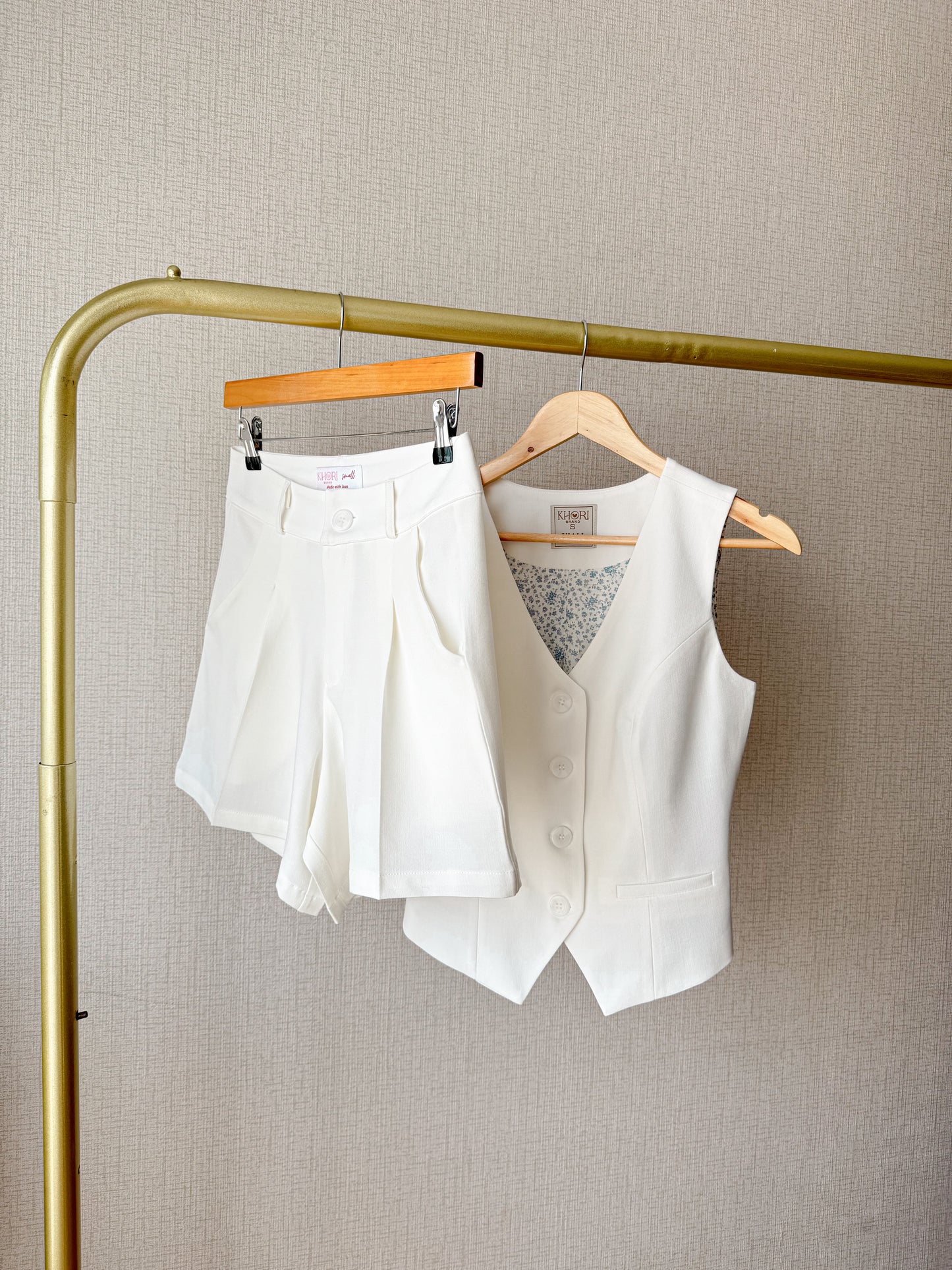 Santorini Vest