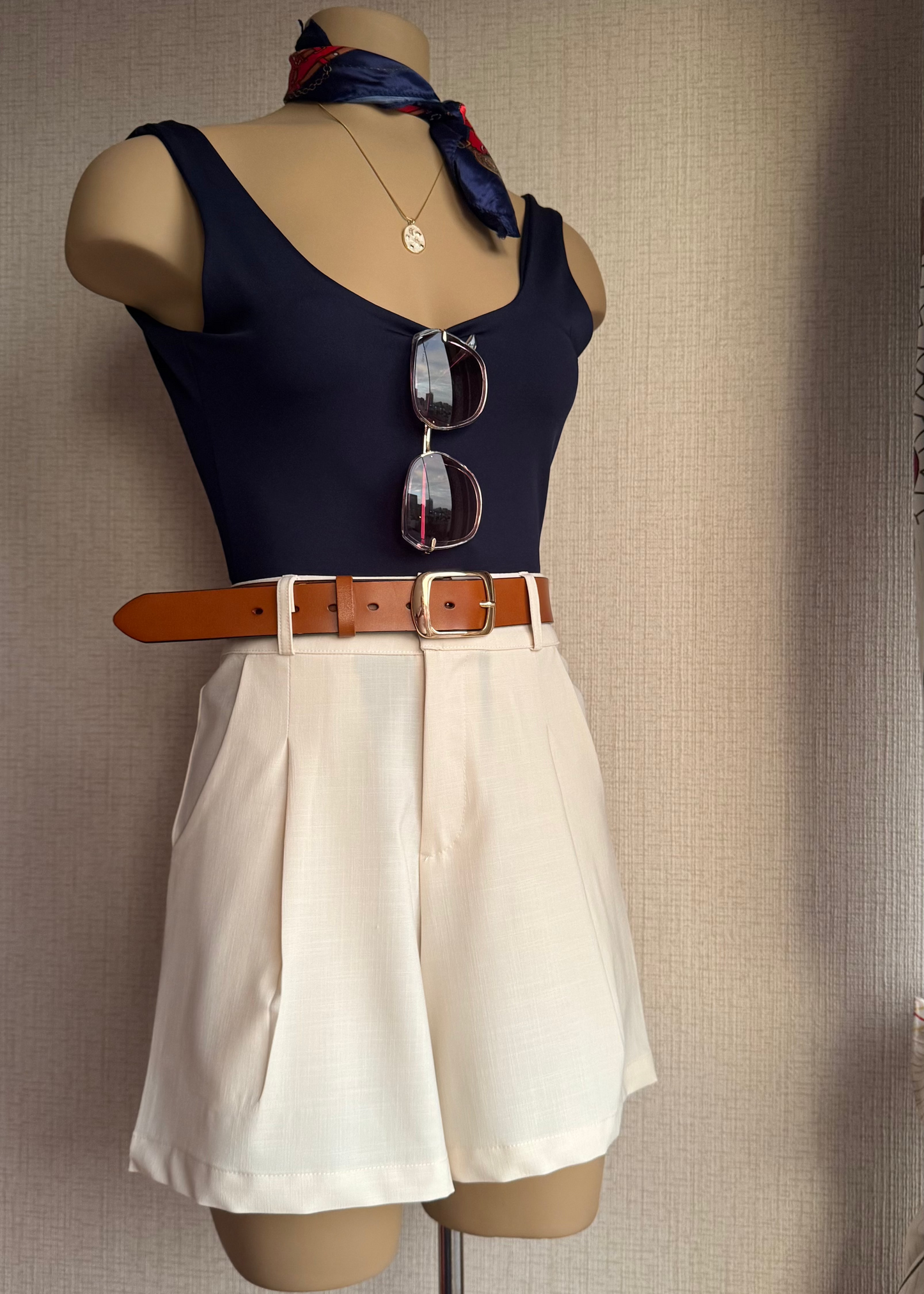 Short Sastre